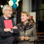 Babara Lison, Direktorin der Stadtbibliothek Bremen und Vorsitzende des Deutschen Bibliotheksverbandes im Gespräch mit Dr. Hans-Gerhard Husung, ehemalige Präsident der HAW.